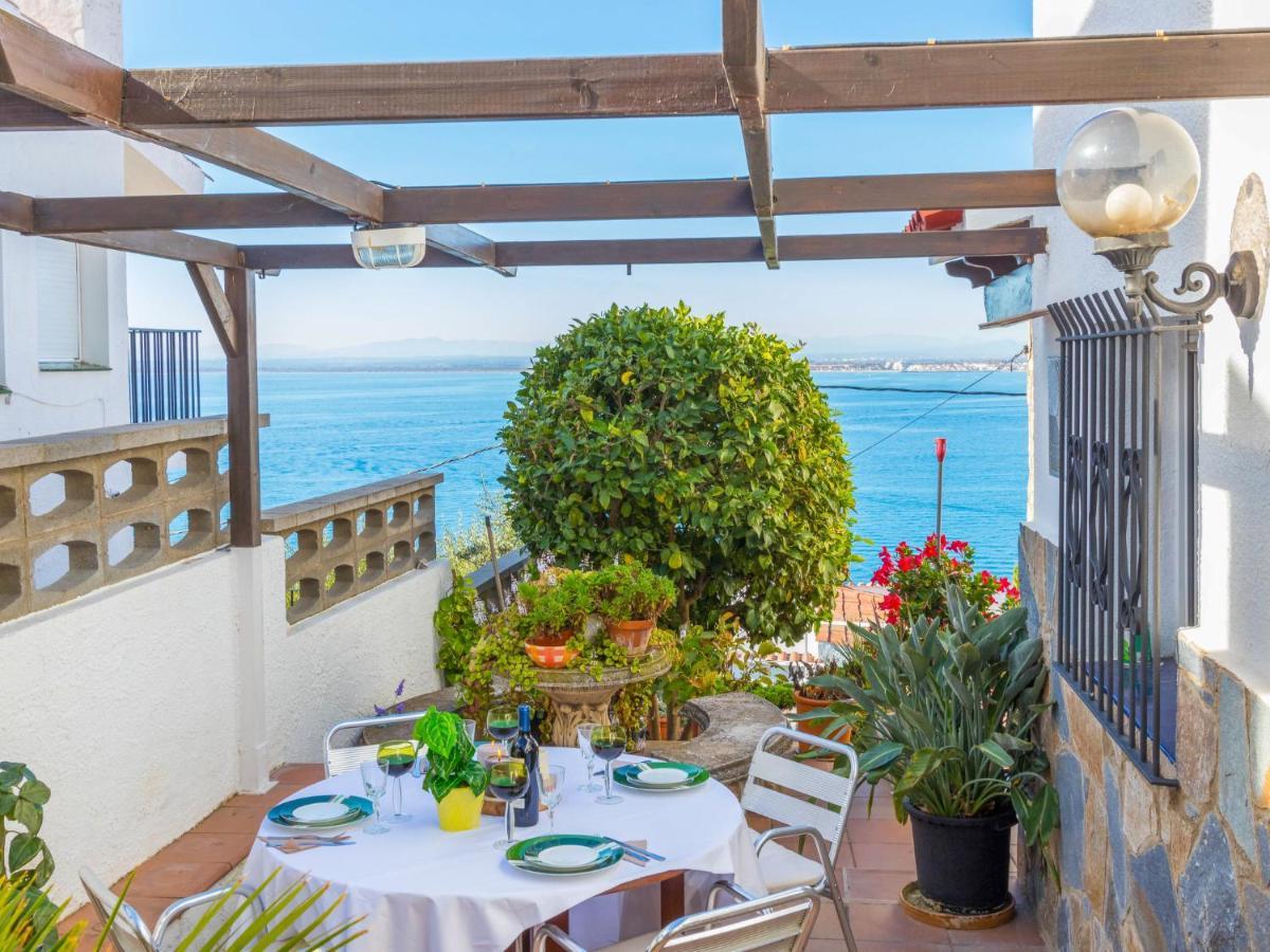 Mila I Fontanals By Interhome Holiday home Roses